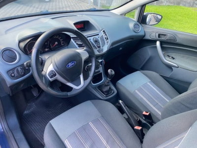 Ford Fiesta 1.4 TDCi 68CV 3 porte Titanium (5)