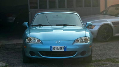 Mazda MX-5 1.6i 16V cat Rainbow (17)
