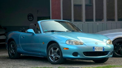 Mazda MX-5 1.6i 16V cat Rainbow (18)
