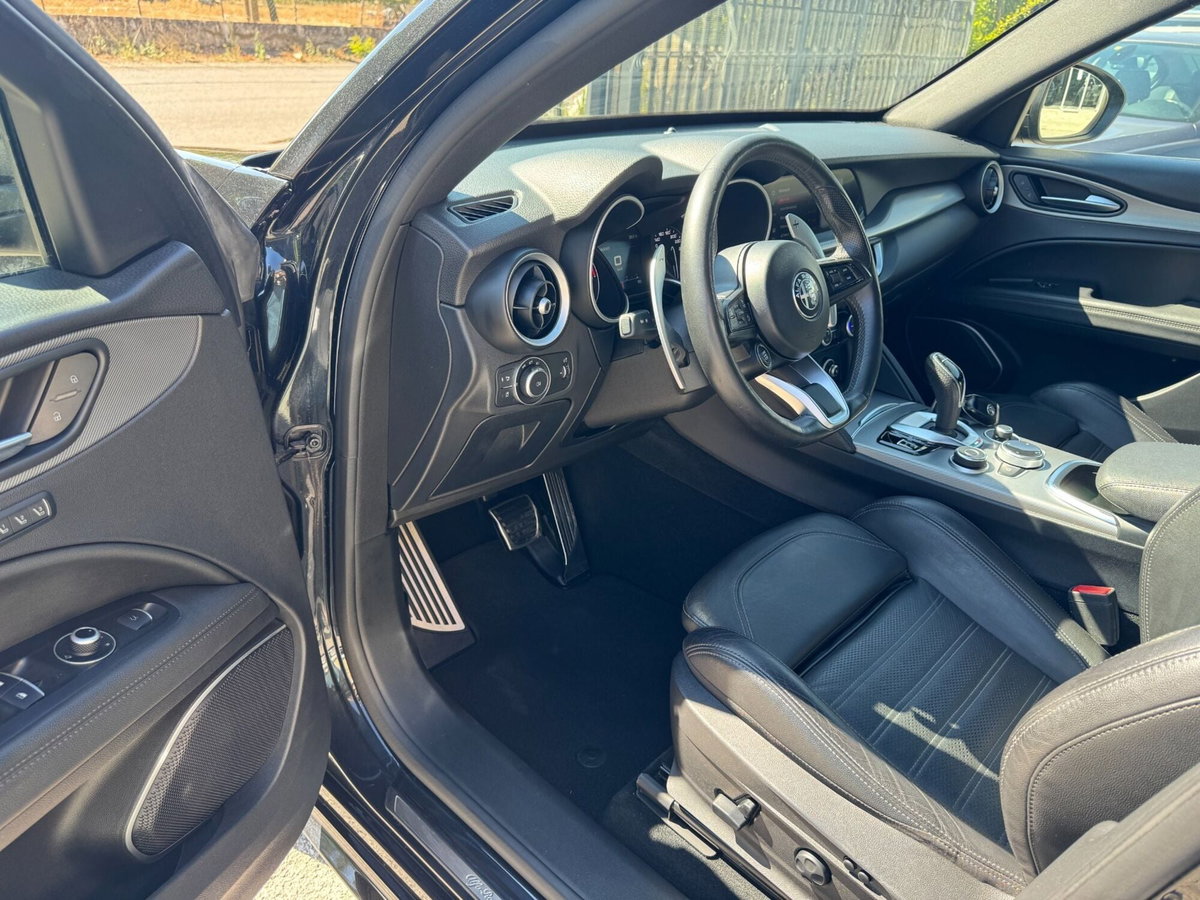Alfa Romeo Stelvio Stelvio 2.2 Turbodiesel 210 CV AT8 Q4 Veloce (10)
