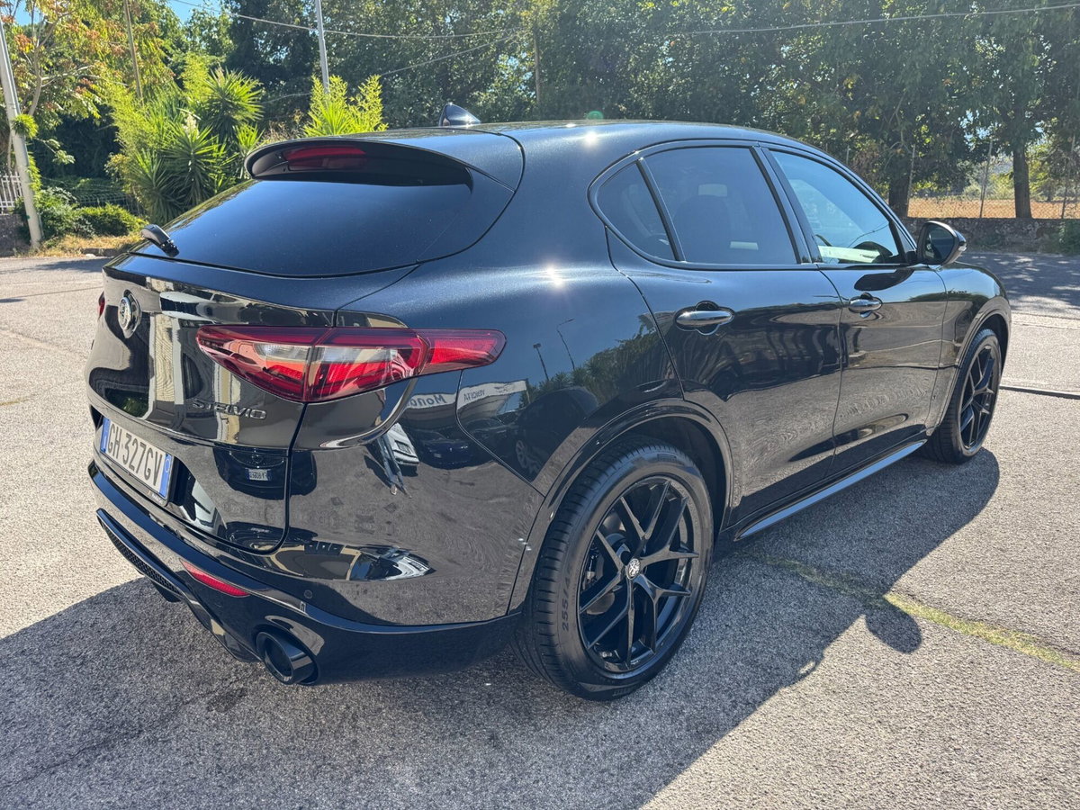 Alfa Romeo Stelvio Stelvio 2.2 Turbodiesel 210 CV AT8 Q4 Veloce (6)