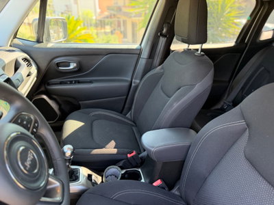 Jeep Renegade 1.6 Mjt 130 CV Limited (16)