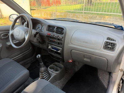 Suzuki Alto 1.1i cat 5p. DX (14)