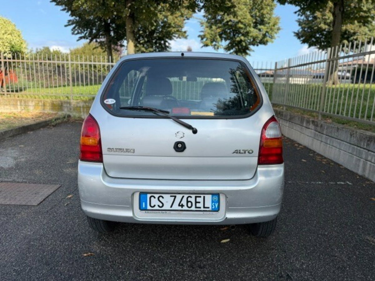 Suzuki Alto 1.1i cat 5p. DX (5)