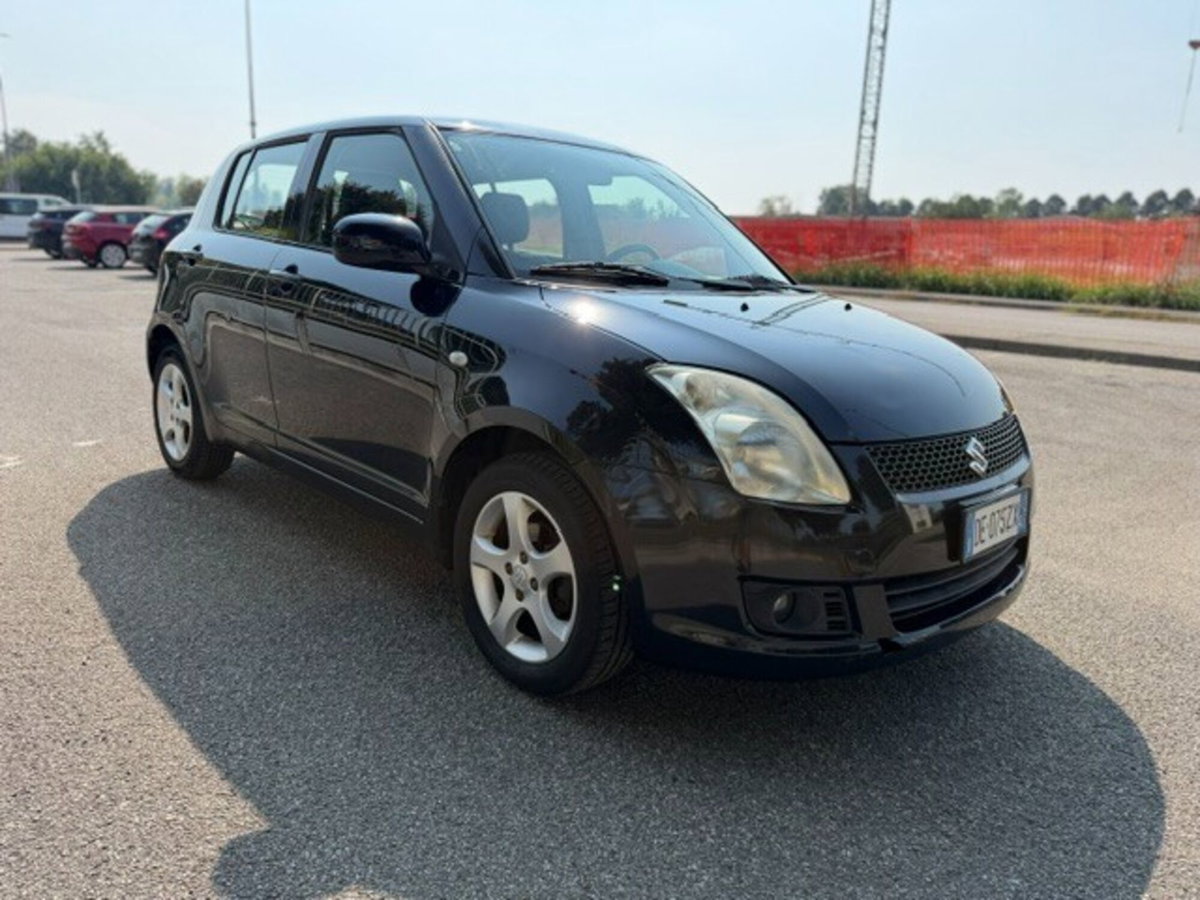 Suzuki Swift 1.3 4x4 5p. GL (3)