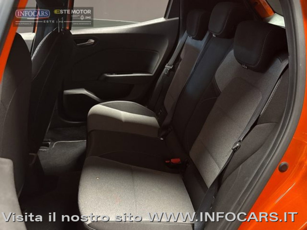 Renault Clio SCe 65 CV 5 porte Life (7)