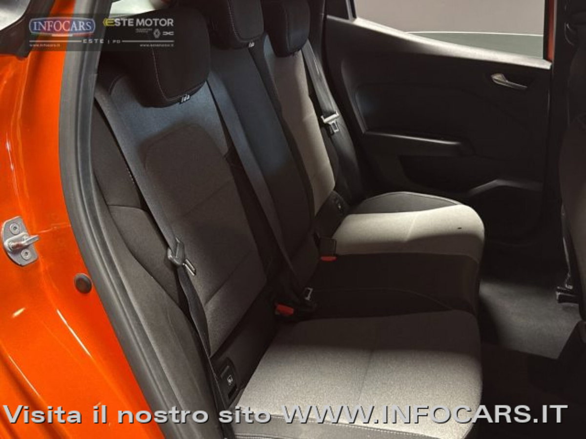 Renault Clio SCe 65 CV 5 porte Life (8)