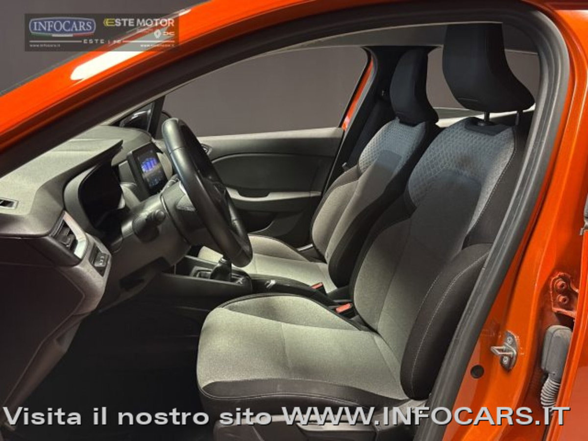 Renault Clio SCe 65 CV 5 porte Life (5)
