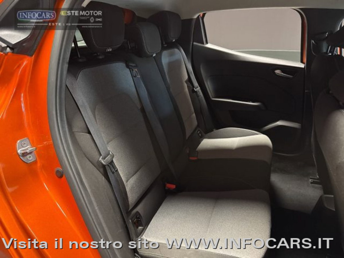 Renault Clio SCe 65 CV 5 porte Life (8)