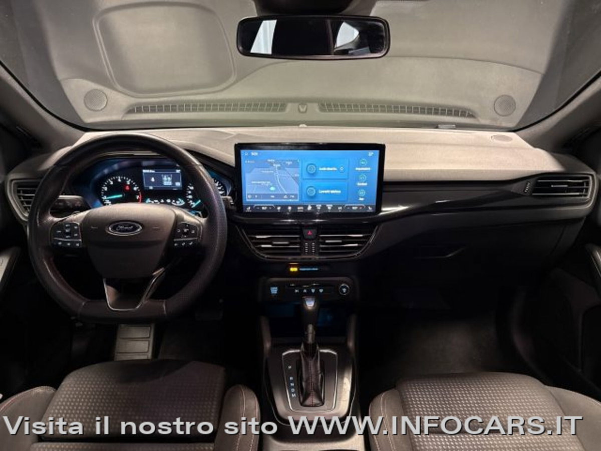 Ford Focus Station Wagon 1.0 EcoBoost Hybrid 155 CV SW ST-Line (11)