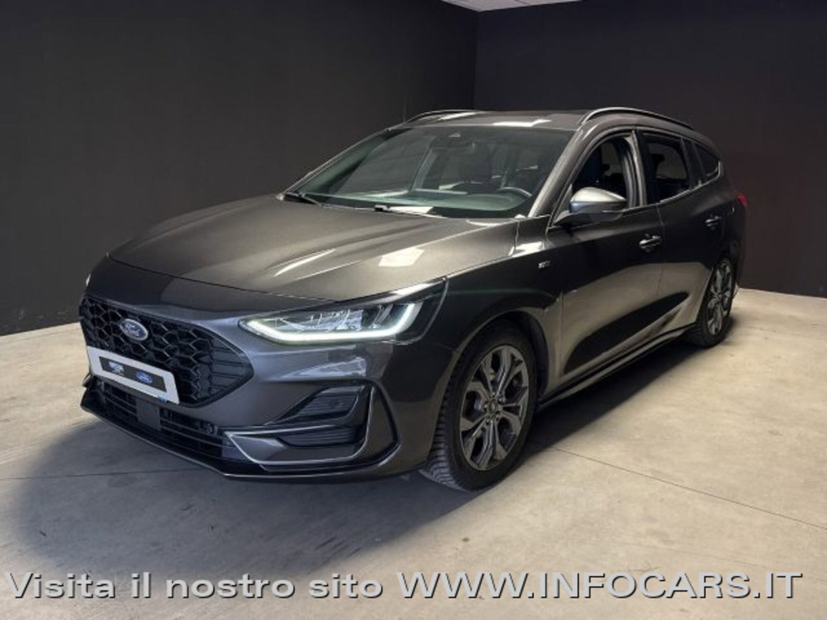 Ford Focus Station Wagon 1.0 EcoBoost Hybrid 155 CV SW ST-Line (3)