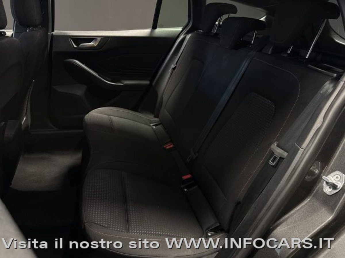 Ford Focus Station Wagon 1.0 EcoBoost Hybrid 155 CV SW ST-Line (7)