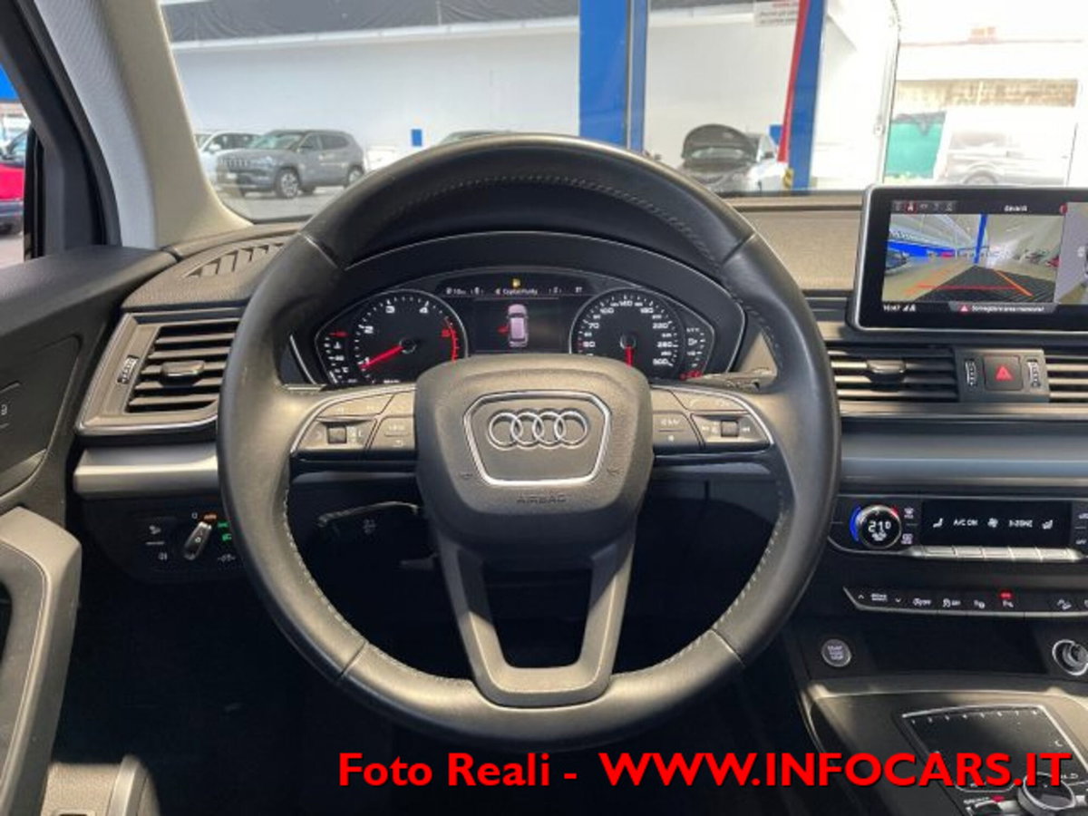 Audi Q5 35 TDI quattro S tronic Business (14)