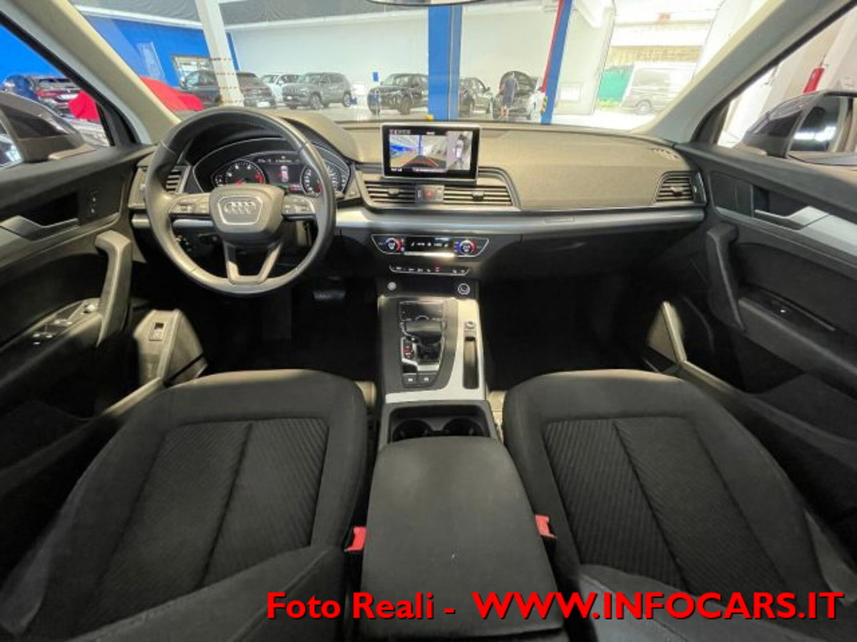 Audi Q5 35 TDI quattro S tronic Business (15)