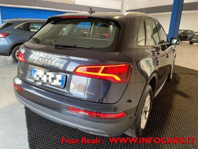 Audi Q5 35 TDI quattro S tronic Business (2)