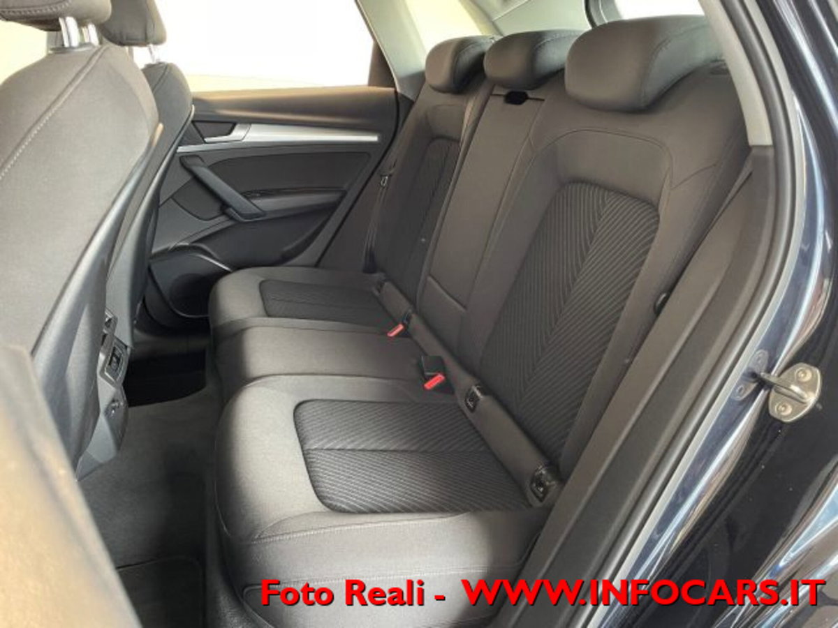 Audi Q5 35 TDI quattro S tronic Business (7)