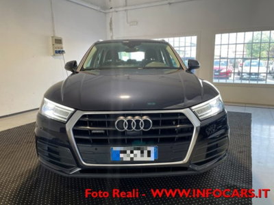 Audi Q5 35 TDI quattro S tronic Business (9)