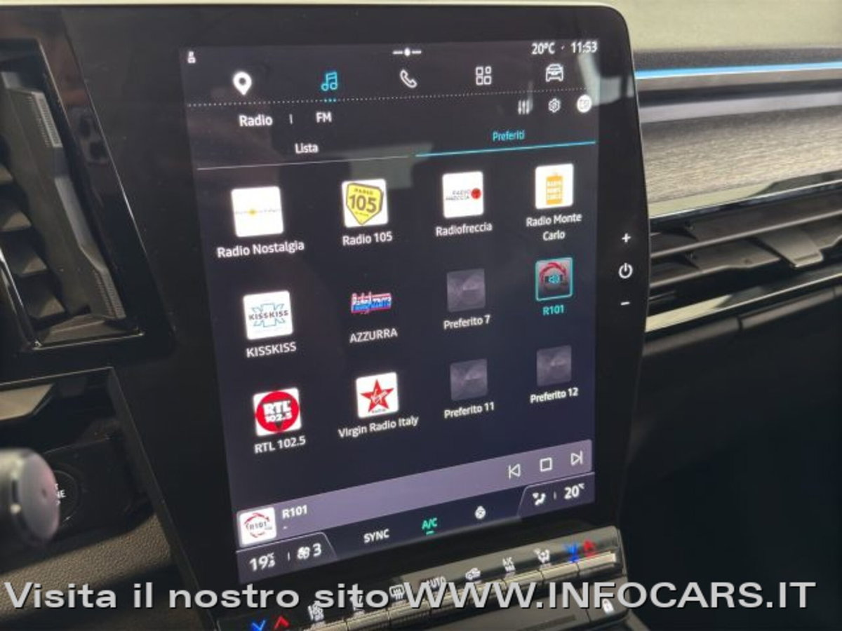 Renault Austral 1.2 full hybrid Techno 200cv auto (16)