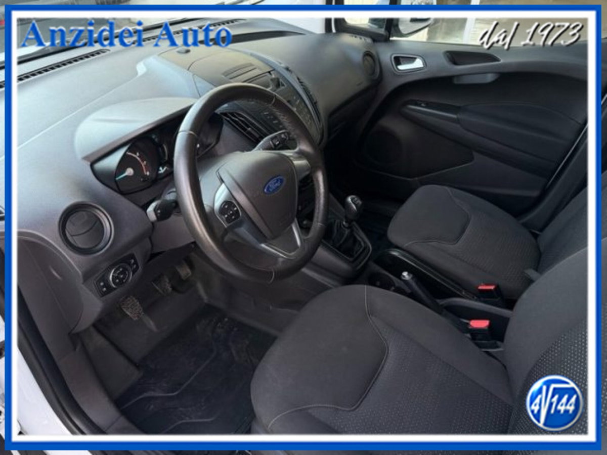 Ford Transit Courier 1.0 EcoBoost 100CV  Trend (16)