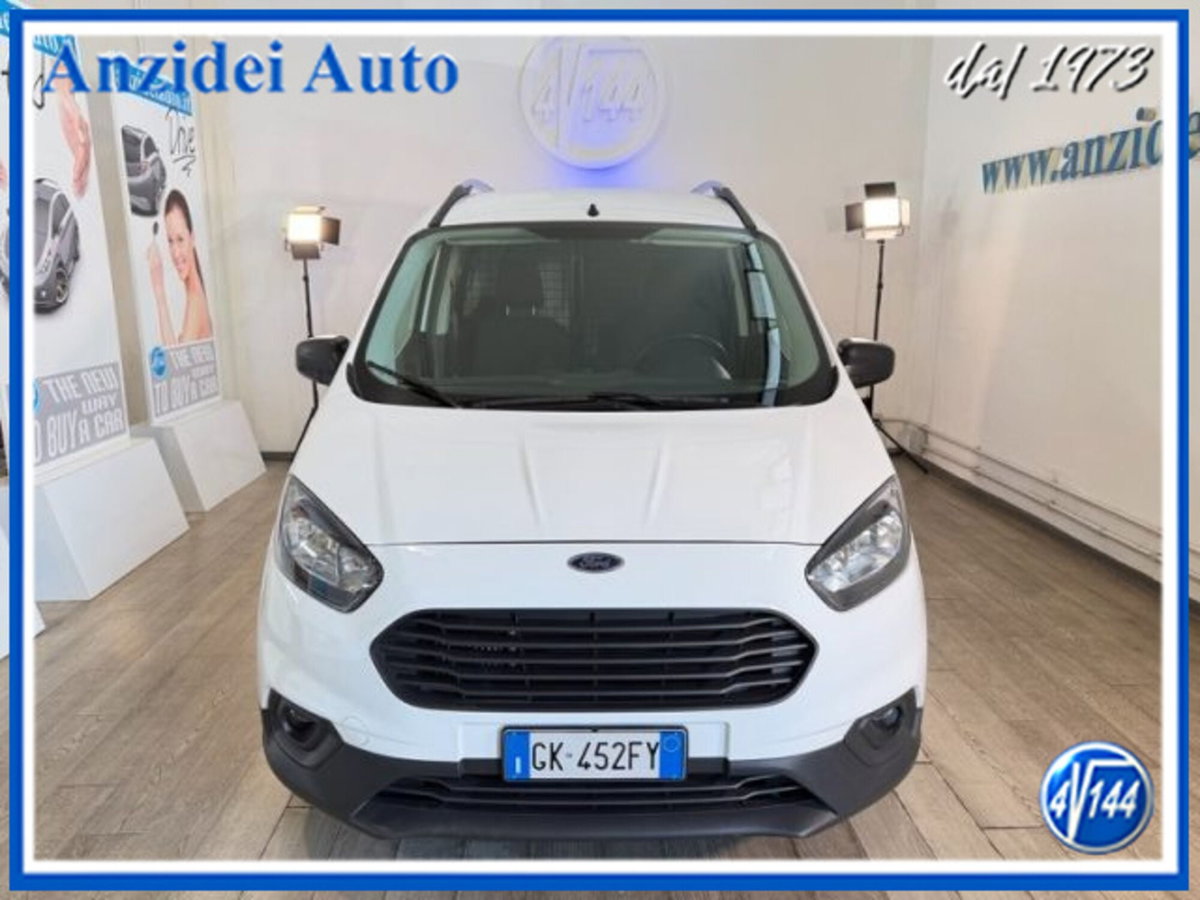 Ford Transit Courier 1.0 EcoBoost 100CV  Trend (2)