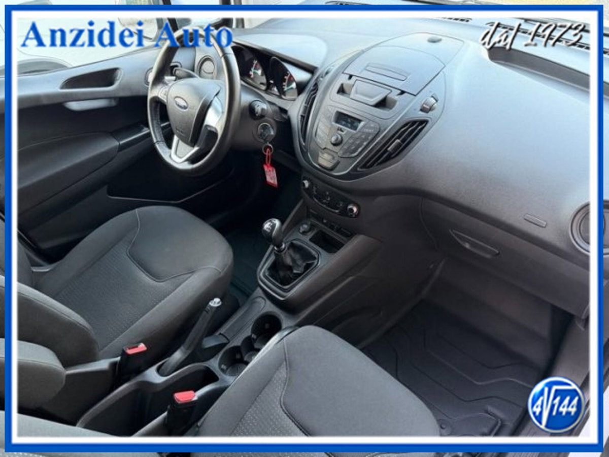 Ford Transit Courier 1.0 EcoBoost 100CV  Trend (7)