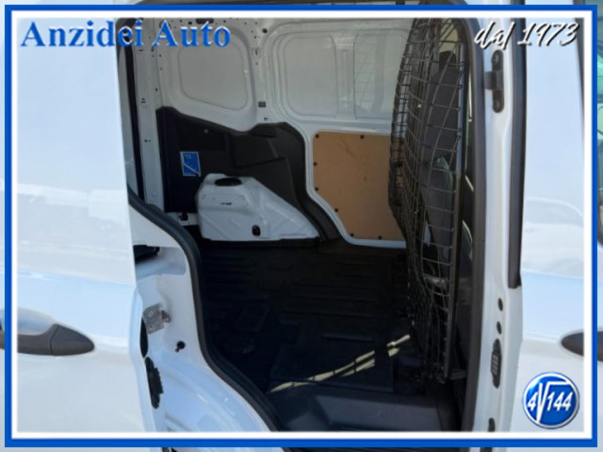 Ford Transit Courier 1.0 EcoBoost 100CV  Trend (9)