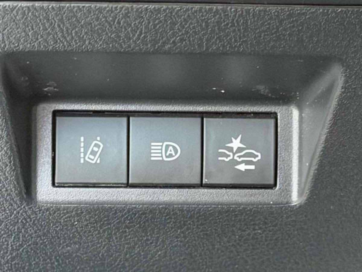 Toyota Yaris 1.5 Hybrid 5 porte Active Plus (12)