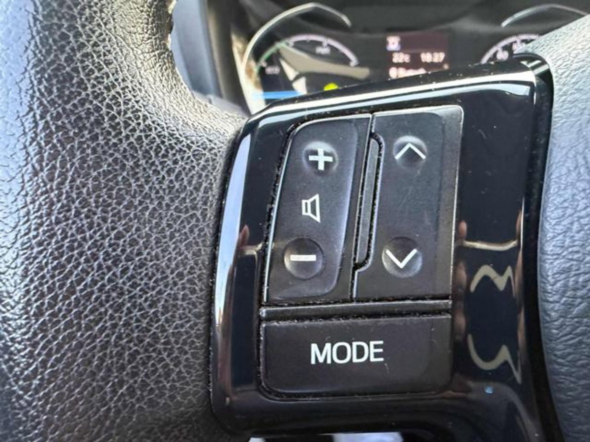 Toyota Yaris 1.5 Hybrid 5 porte Active Plus (15)