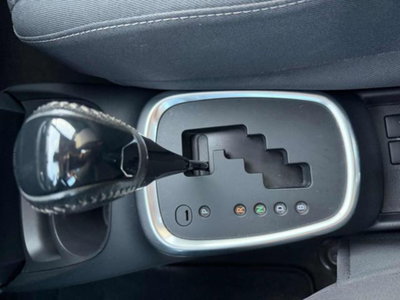 Toyota Yaris 1.5 Hybrid 5 porte Active Plus (17)