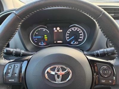 Toyota Yaris 1.5 Hybrid 5 porte Active Plus (19)
