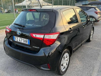 Toyota Yaris 1.5 Hybrid 5 porte Active Plus (3)