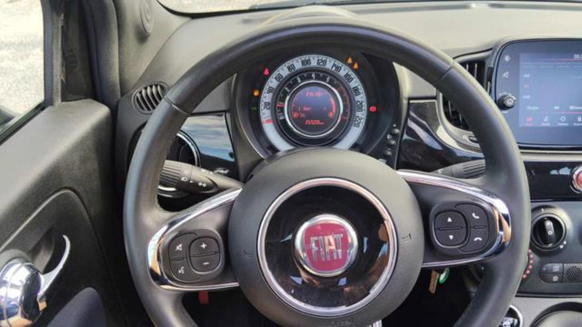 Fiat 500 Cabrio 1.0 Hybrid Club (6)