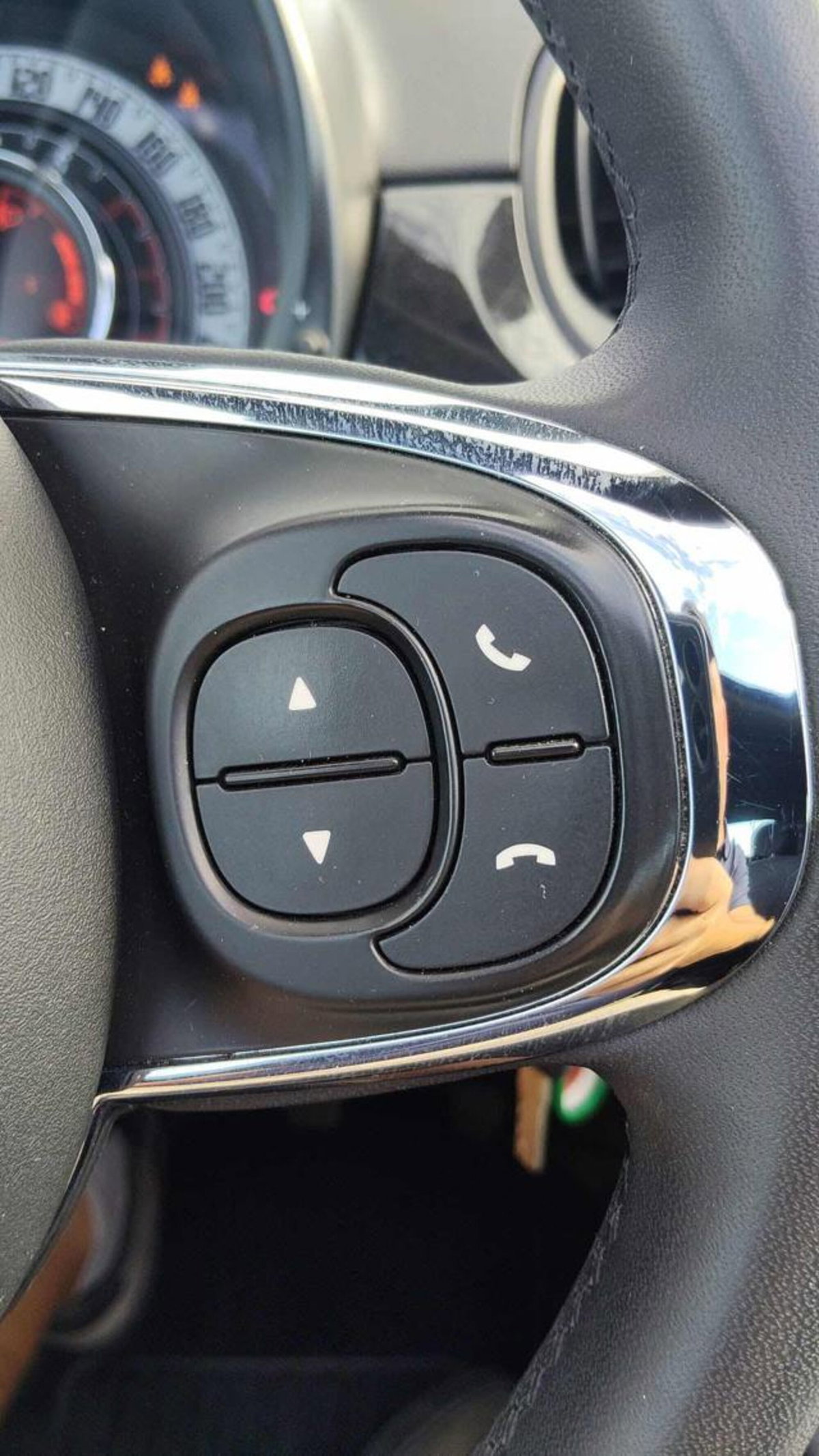 Fiat 500 Cabrio 1.0 Hybrid Club (9)