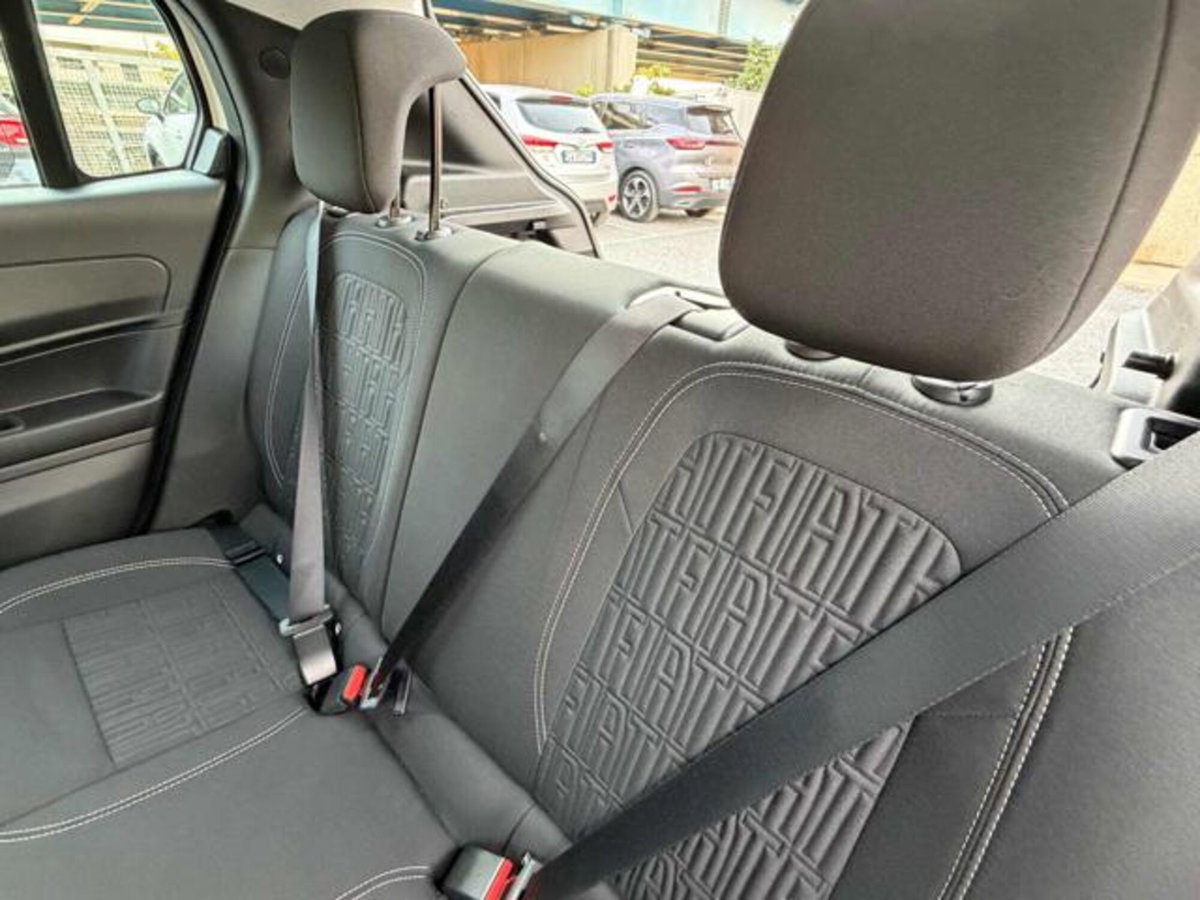 Fiat 600 1.2 Business 100cv (20)