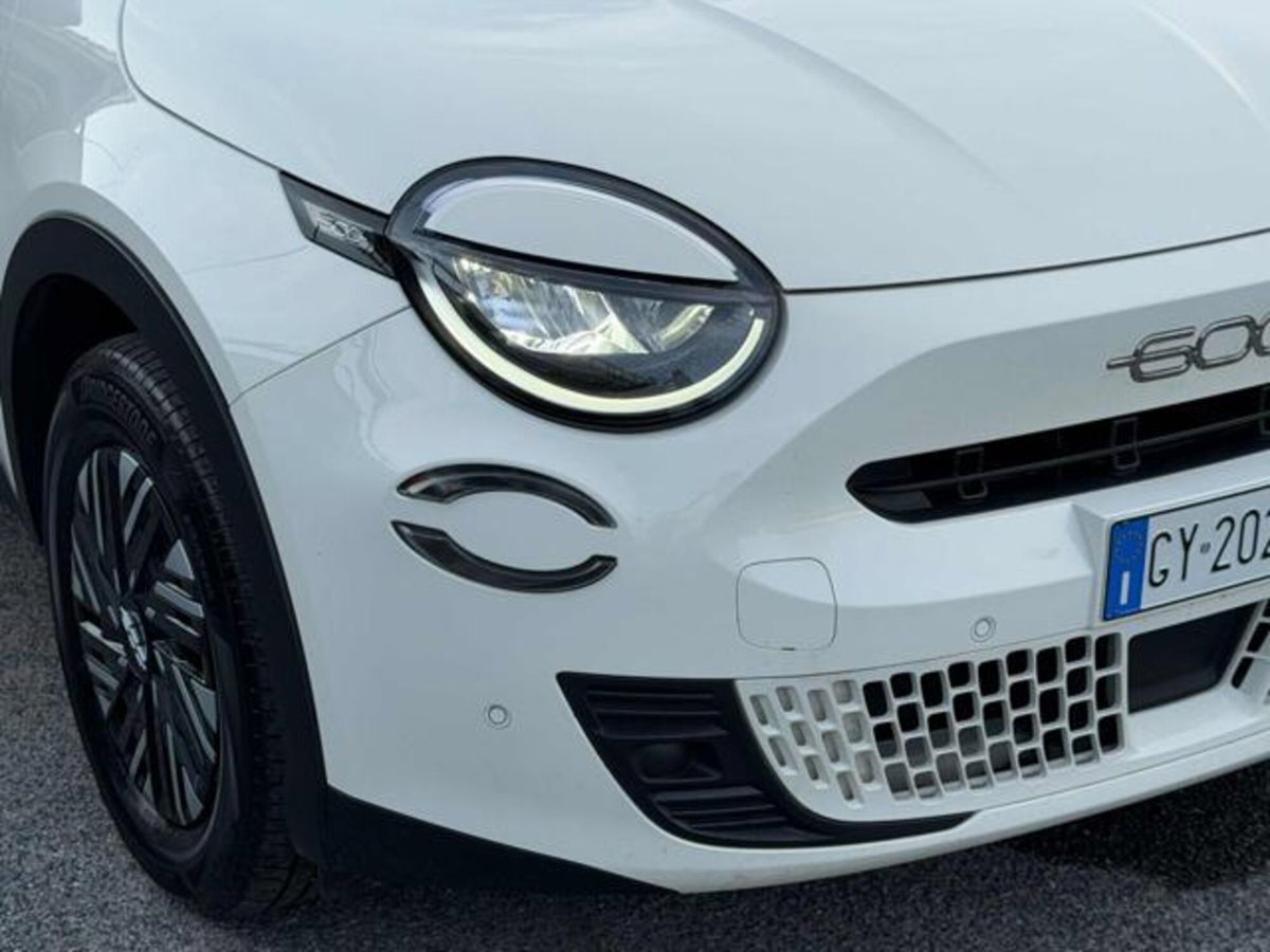 Fiat 600 1.2 Business 100cv (4)