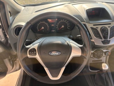Ford Fiesta 1.2 82CV 3 porte (11)