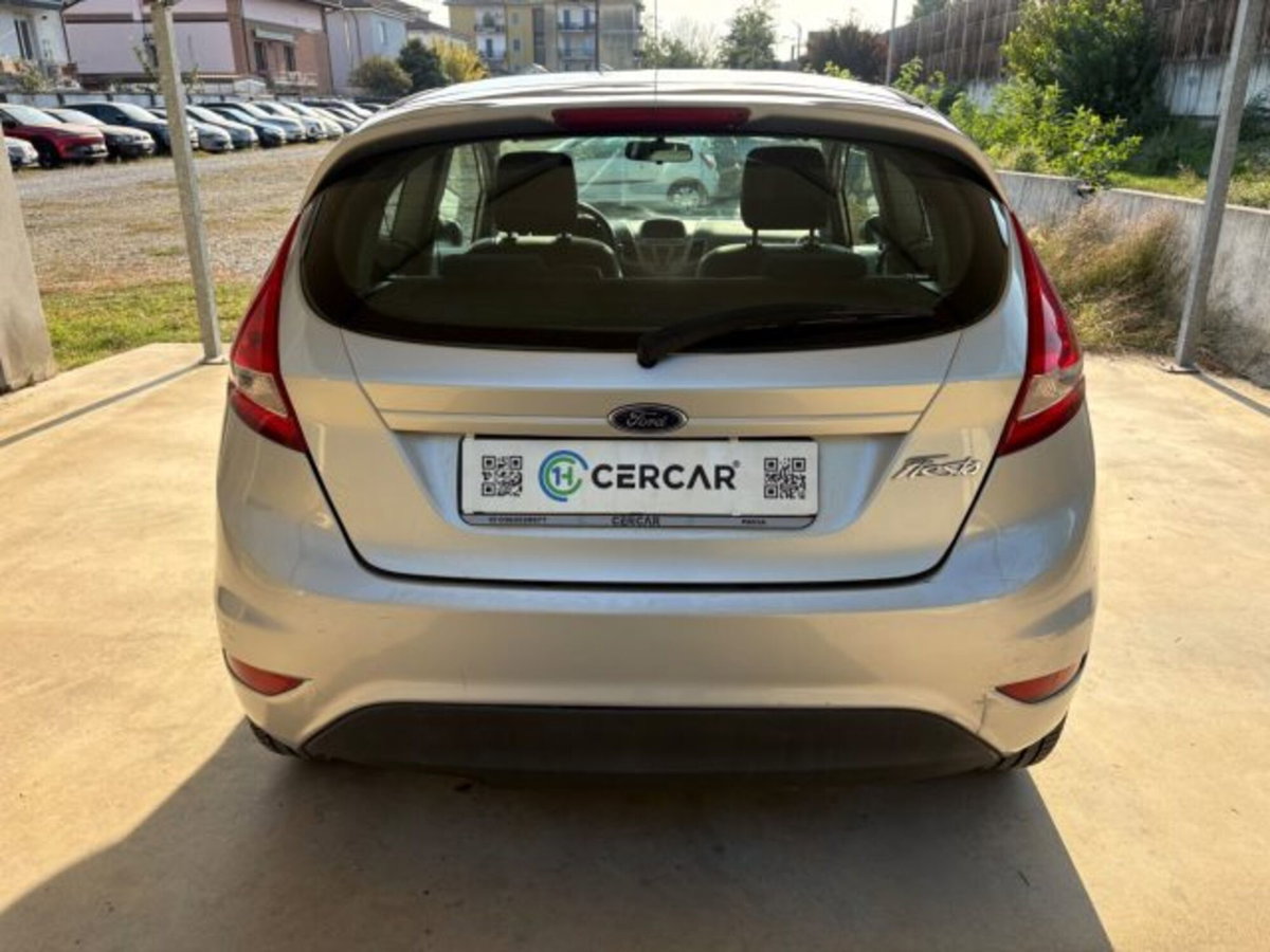 Ford Fiesta 1.2 82CV 3 porte (4)