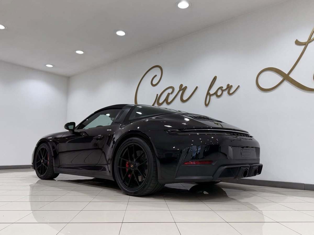 Porsche 911 Cabrio Targa 3.6 4 GTS auto (9)