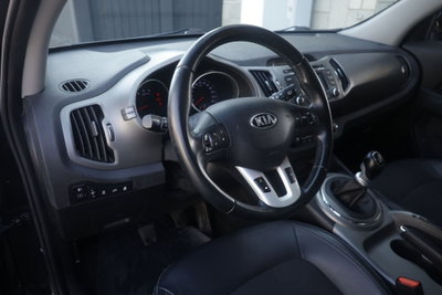 Kia Sportage 2.0 CRDI AWD Rebel (14)