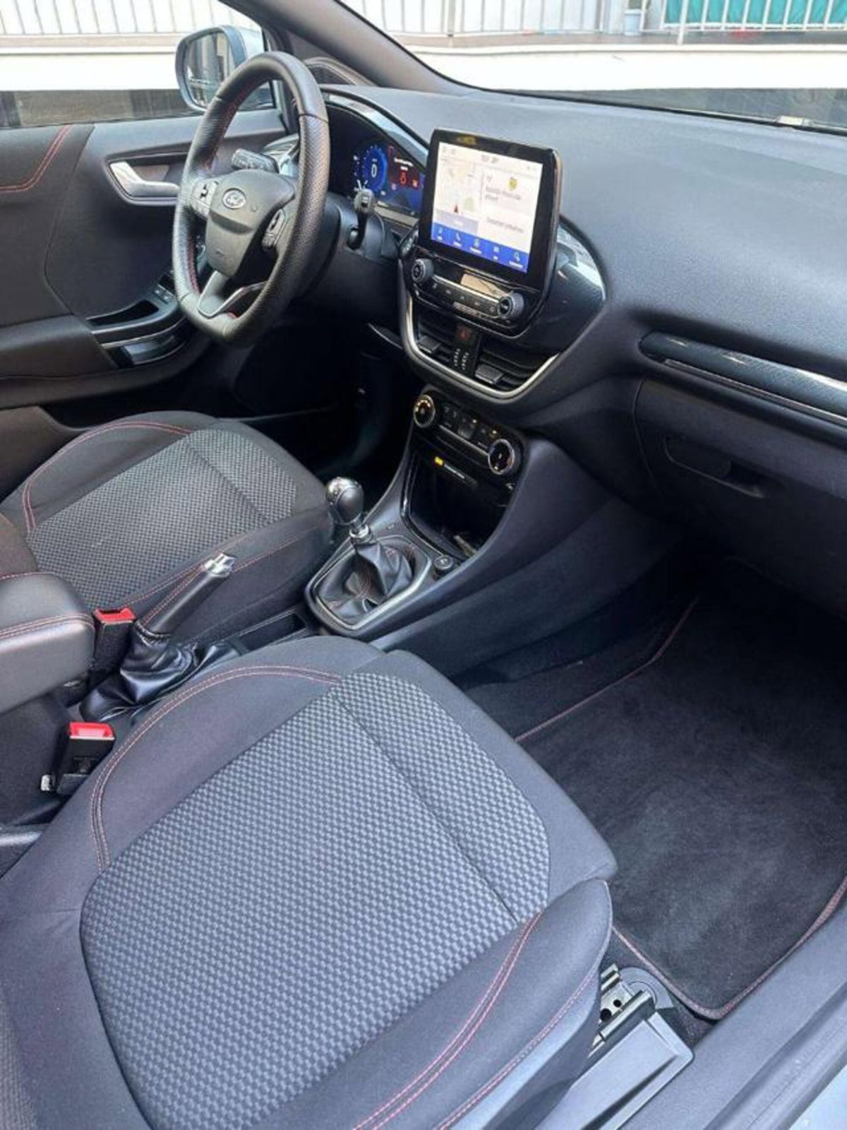Ford Puma 1.0 EcoBoost Hybrid 125 CV S&S aut. ST-Line X (8)