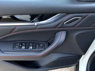Maserati Levante Levante 3.0 V6 Modena Ultima 430cv auto (13)