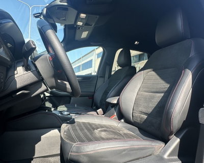 Ford Kuga 2.5 Plug In Hybrid 225 CV CVT 2WD ST-Line X Design (11)