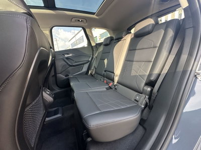 BMW X1 sdrive20i mhev 48V auto (14)