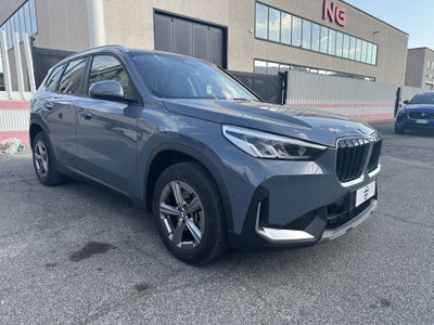 BMW X1 sdrive20i mhev 48V auto (3)