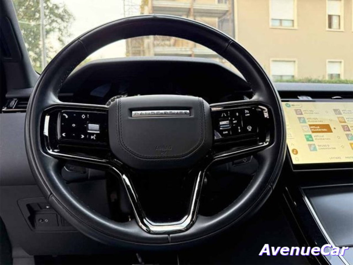 Land Rover Range Rover Velar 2.0 Si4 300 CV (10)