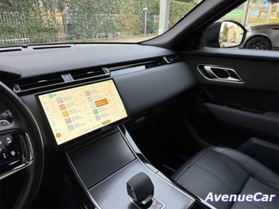 Land Rover Range Rover Velar 2.0 Si4 300 CV (13)