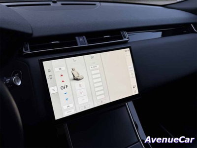 Land Rover Range Rover Velar 2.0 Si4 300 CV (18)