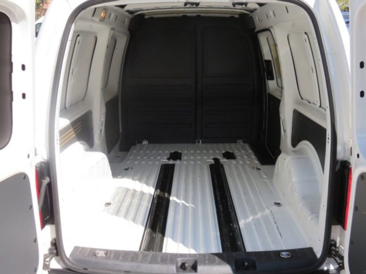 Volkswagen Caddy 1.4 TGI Maxi (5)