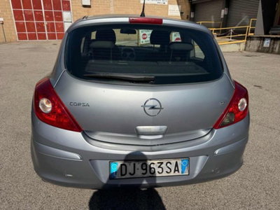 Opel Corsa 1.2 3 porte Sport (14)