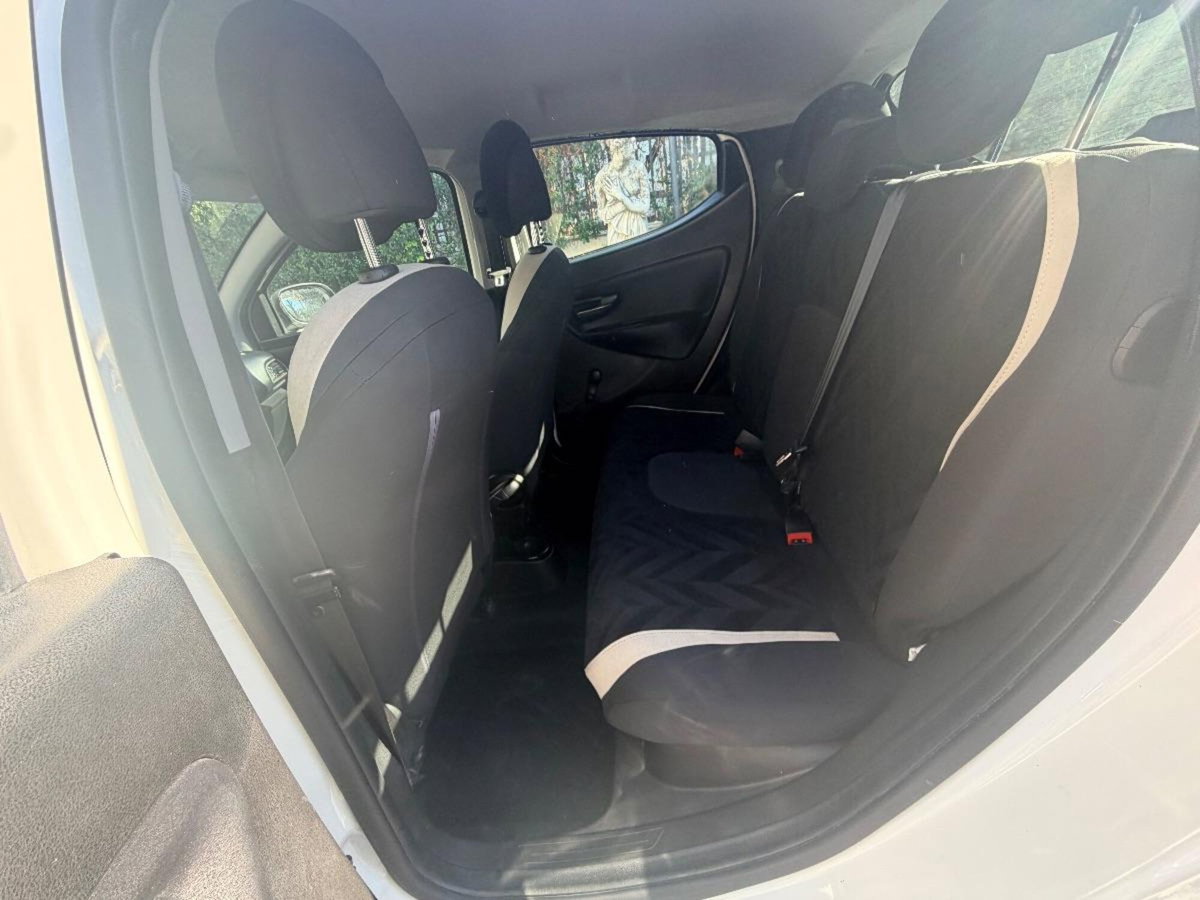 Lancia Ypsilon 1.2 69 CV 5 porte GPL Ecochic Gold (8)